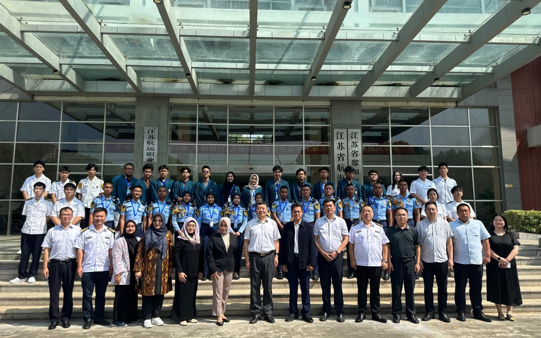 Building Maritime Bridges: International Collaboration between TRKP SV Undip and Jiangsu Shipping College China
